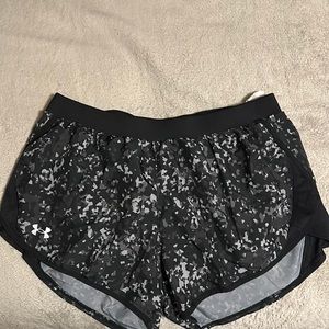 under armor shorts size L